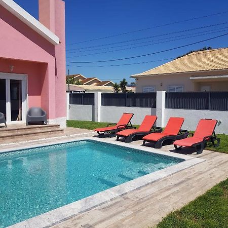 קפריקה Family Villa Pool & Beach מראה חיצוני תמונה